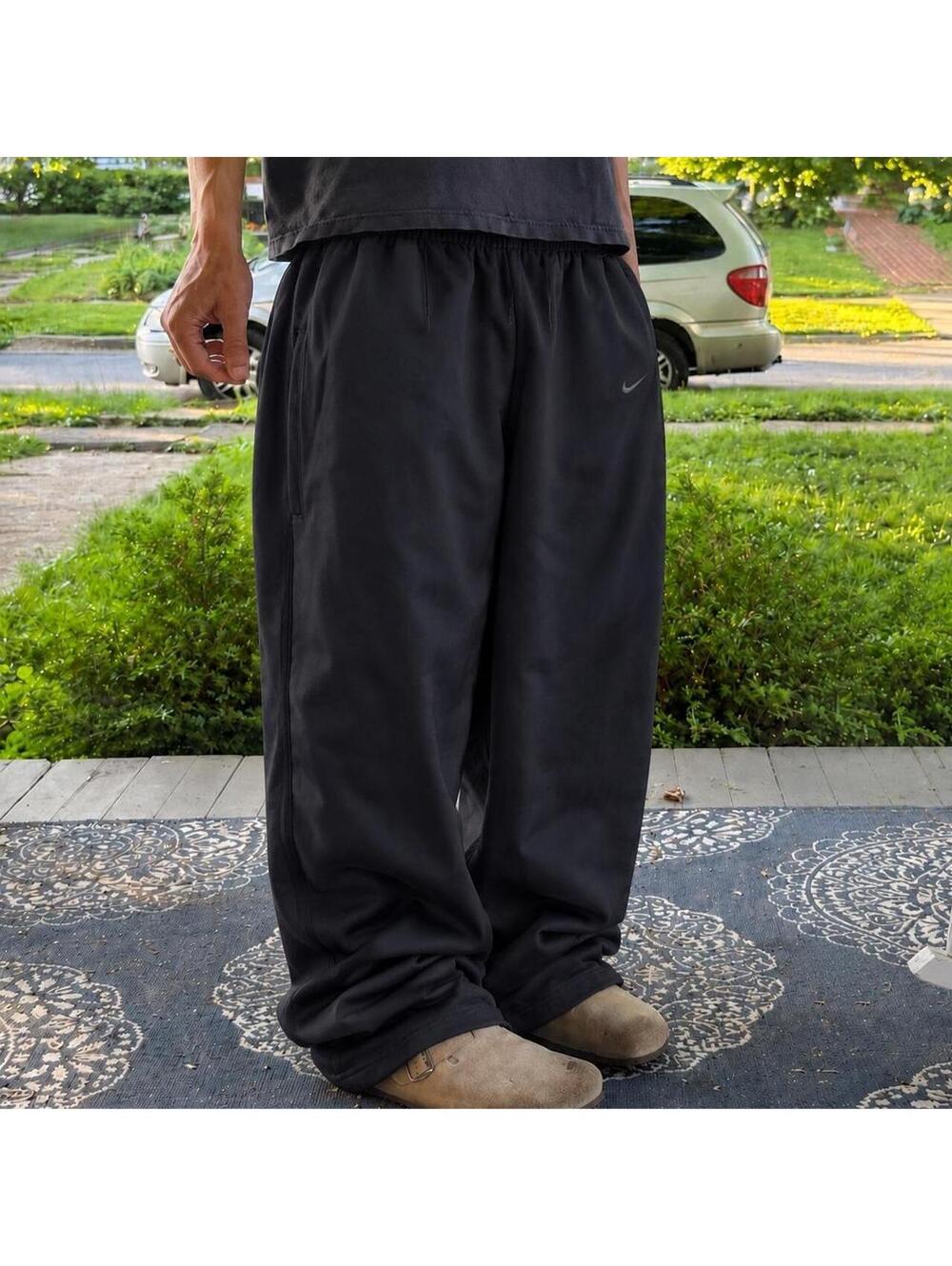 Mens Baggy Y2K Nike Sweatpants Size M